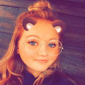 Meet your Posher, Madison